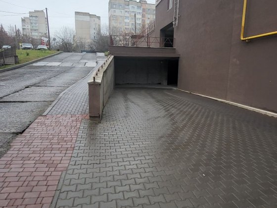 Довгострокова оренда комерційного приміщення р-н Озерна Хмельницкий