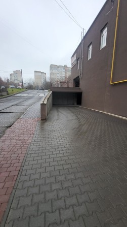 Довгострокова оренда комерційного приміщення р-н Озерна - фото 1