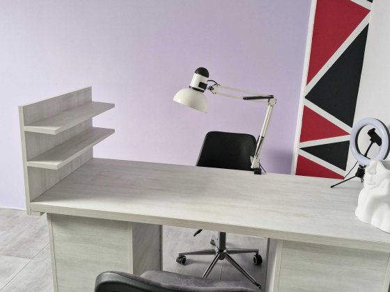 ОРЕНДА робочого місця для майстра манікюра. Хмельницкий