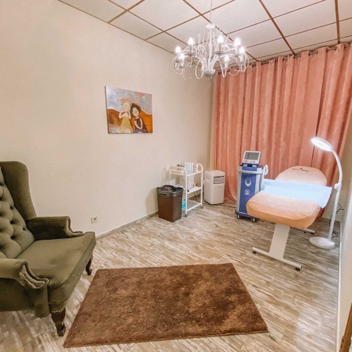 Оренда кабінету для косметолога/масажиста/майстра манікюру/бровіста - фото 1