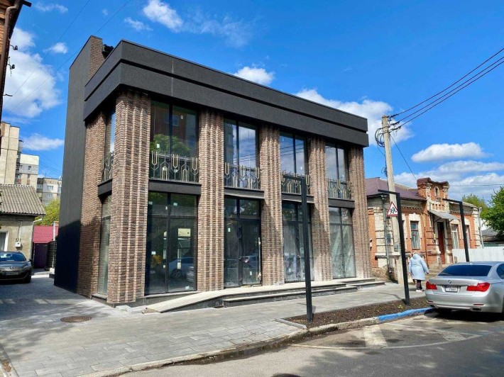 Оренда у Центрі міста! - фото 1