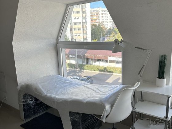 Оренда манікюр, бровіст, оренда кушетки , нарощування вій, ламі вій Біла Церква