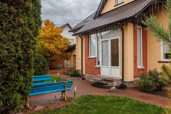 Оренда будинку під комерційну діяльність на Волошковій 31 - фото 1