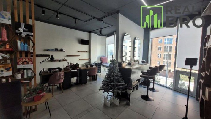 Простір в оренду на Озерній - фото 1