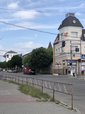 Здам приміщення ЦЕНТР міста - фото 1