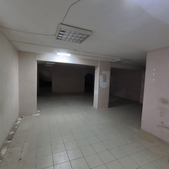 Оренда комерційного приміщення по вул. Київська - фото 1