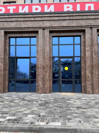 Оренда фасадного приміщення,ЖК“Центральний Преміум”,вул.Соборна 122/1 - фото 1