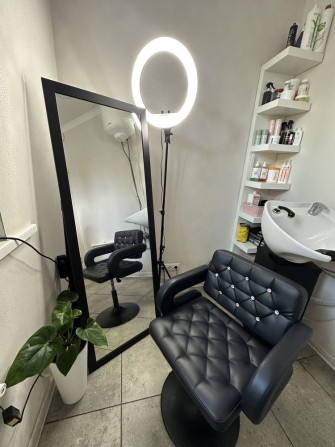 Здається в суборенду окремий кабінет для перукаря, барбера, колориста - фото 1