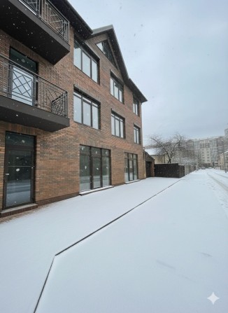 Здам комерційне приміщення в центрі міста - фото 1