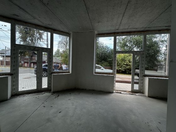 Оренда комерційного приміщення ЖК Мюнхаузен-2 фасад