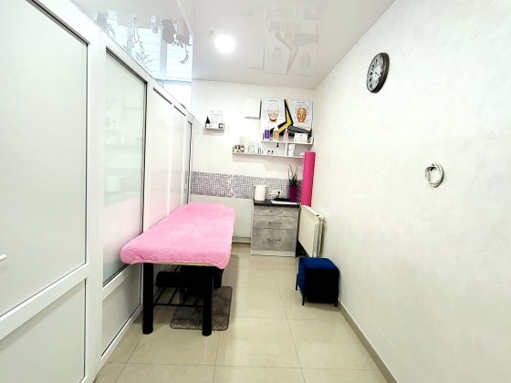 Оренда кабінету в салоні краси Луцк