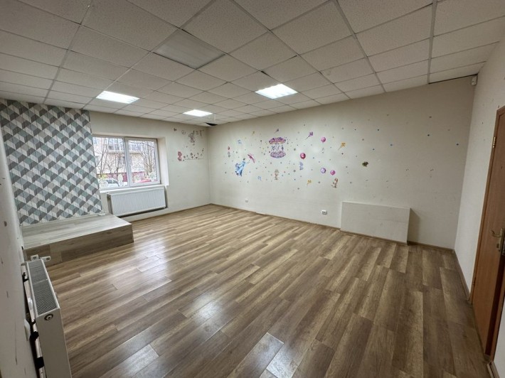 Оренда приміщення по вул.Стуса - фото 1