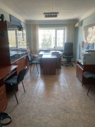 Здам Офісне приміщення 18м2.Макдональдс. - фото 1