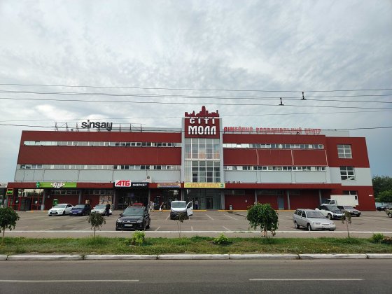 Надам в оренду частину нежитлового приміщення 170м2 в ТЦ "СІТІ Молл" Кременчуг