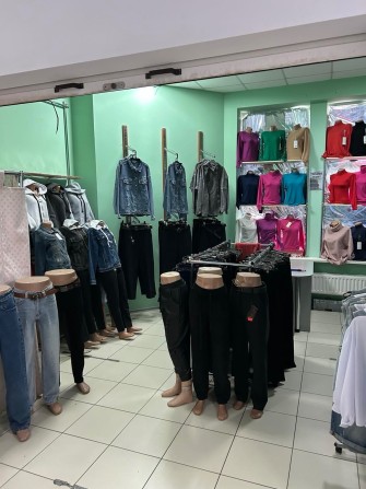 Помещение на рынке. - фото 1