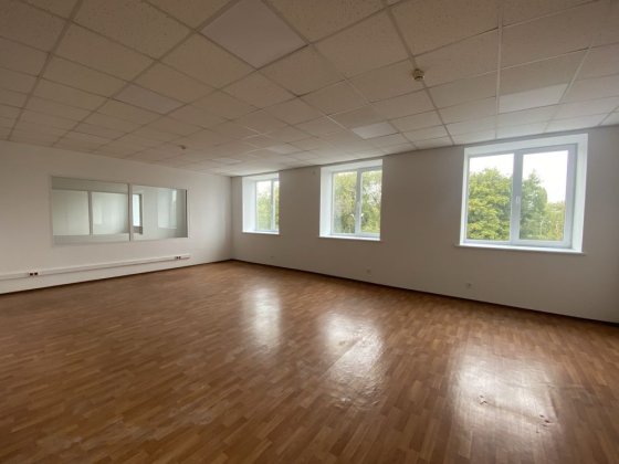 Оренда / Офіс -різної площі / Київська Кременчуг