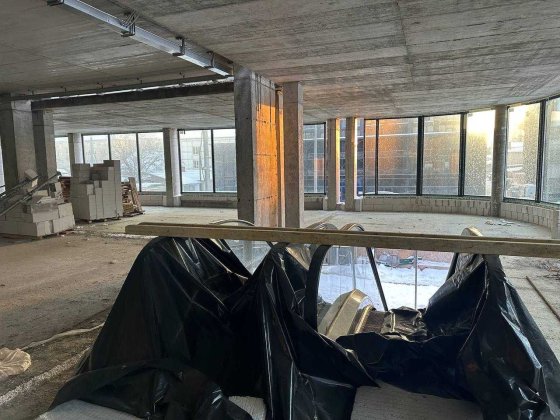 оренда, 438 кв.м., Південний бульвар, 2 пов., власний ескалатор Івано-Франківськ