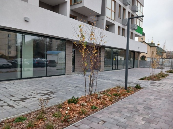 Здам в оренду комерційне приміщення по вул. Станіславського. - фото 1