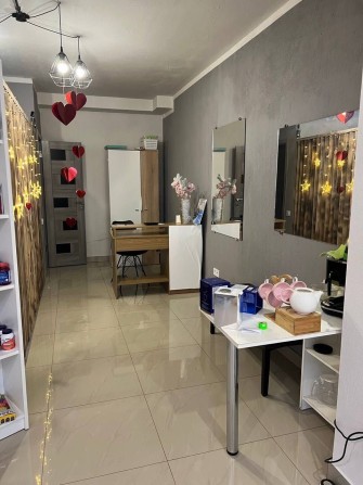 Оренда фасадного приміщення 25 м2 р-н Довженка - фото 1