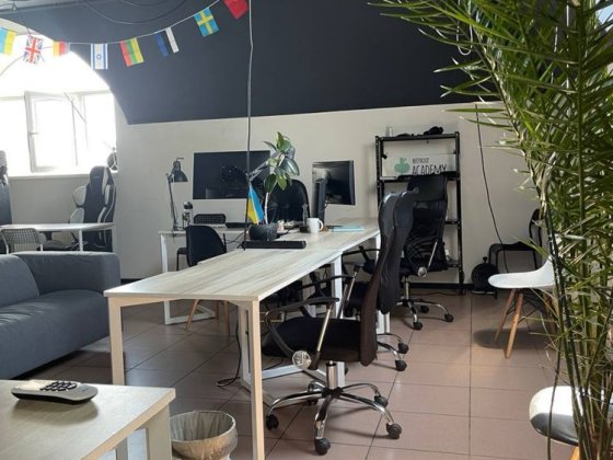 Оренда офісу центр Кременчук. Коворкінг Кременчук. Конференц-зал. Кременчуг