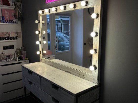 Ірпінь. Суборенда робоче місце бровіта/візажиста Ирпень