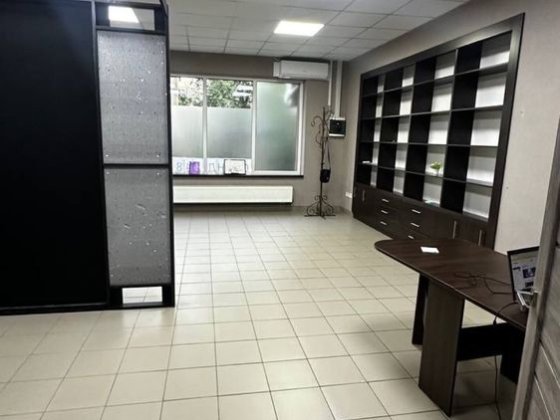 Оренда фасадного приміщення 48 м2 м-рн Пасічна Івано-Франківськ