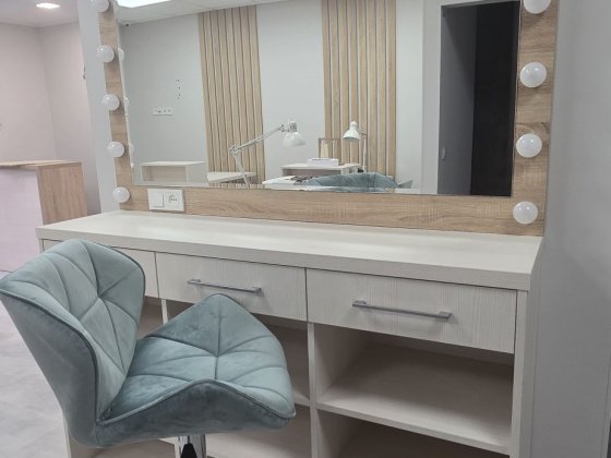 Оренда робочого місця бровіста / візажиста Ирпень