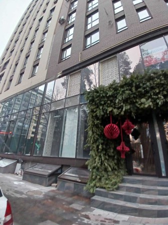 Оренда приміщення, фасад, Центр Ірпеня, 206м2, парк Правіка - фото 1