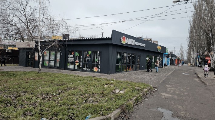 Ореда біля ТЦ Дивосвіт, 4-зарічний, 30 м. - фото 1