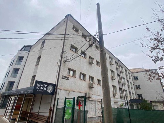 Оренда офіс/склад/приміщення 3 кабінети 43 кв.м. на пл. Визволення Кривий Ріг