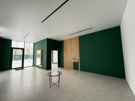 Мечнікова 101, торгове приміщення в трафіковому місці, поруч "ТРАШ" Ирпень