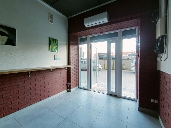 Оренда приміщення з ремонтом , /комерція - фото 1