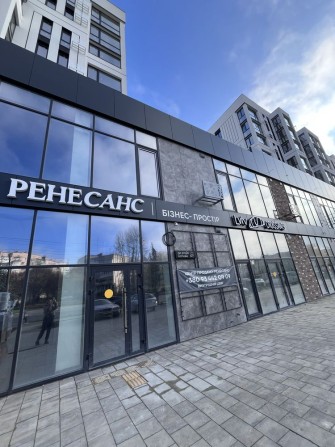 Комерційні приміщення з ремонтом в оренду | ЖК «Ренесанс», Луцьк - фото 1