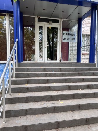 Оренда нежитлового приміщення в Нікополі район Кристал - фото 1