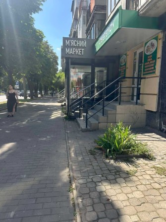 Здається офісне приміщення по пр Перемоги - фото 1