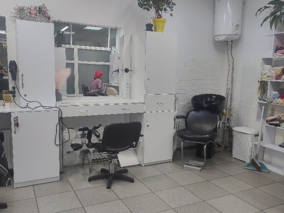 Оренда, робоче місце -  перукар Кременчуг