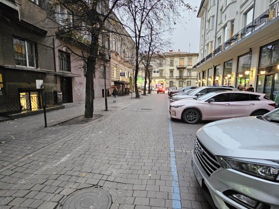 Оренда офісу в центрі міста в районі вул. Січових Стрільців Івано-Франківськ