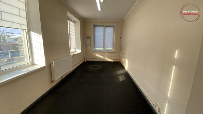 Оренда офісу по вул.Ребета. Площі від 15м - фото 1