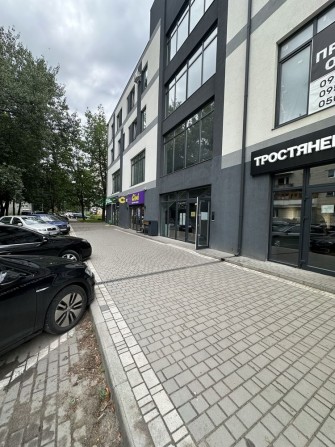 Оренда комерційного приміщення по вул.Ветеранів - фото 1