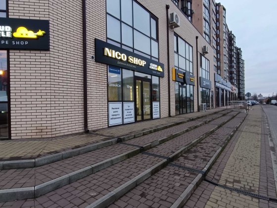 Суборенда: пристінні зони в магазині - РІВНЕНСЬКА, 25-Р (ЖК «Атлант») Луцьк