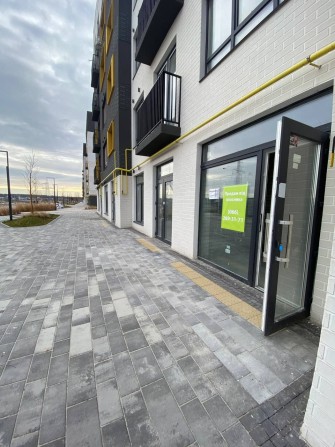 Фасадне приміщення оренда ЖК Молодість - фото 1