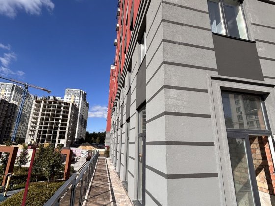 Оренда фасадного приміщення з ремонтом в заселеному ЖК Ирпень