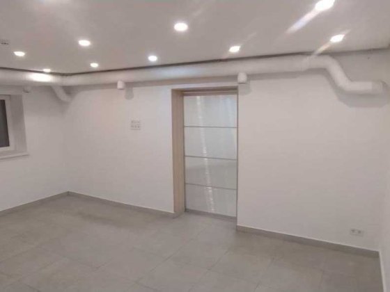 Приміщення в центральній частині, вул.Довга Івано-Франківськ