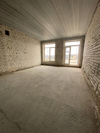 Ой, простір світлий, мов яснеє сонце 35 м.кв. Канікули на ремонт є! - фото 1