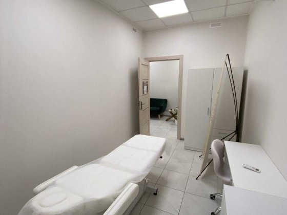 Оренда кабінуту в центрі біля Ратуші Івано-Франківськ