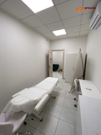 Оренда кабінуту в центрі біля Ратуші - фото 1