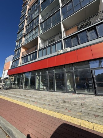 Оренда фасадного комерційного приміщення ЖК «Dream town» - фото 1