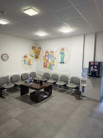 Оренда комерційного приміщення вул. Мазепи (центр) - фото 1