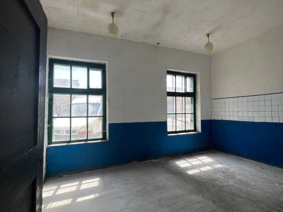 Здається в оренду складське приміщення 90,4 кв. м Луцк