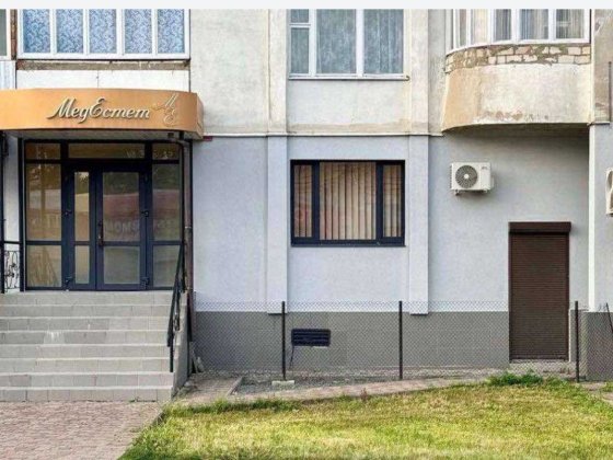 Здається Комерційне приміщення в гарній локаціі Луцк